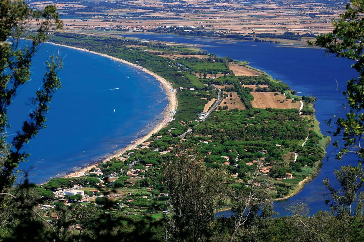 Pensione Verde Luna Орбетелло Экстерьер фото